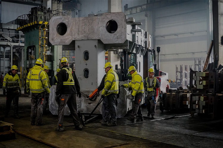 machine erection service in Nashik